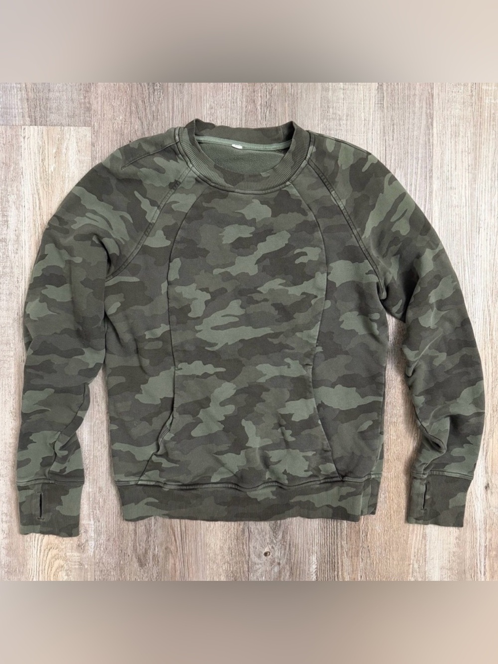 Lululemon Scuba Crewneck Heritage 365 Camo Green Twill-size 8 *like NEW*
